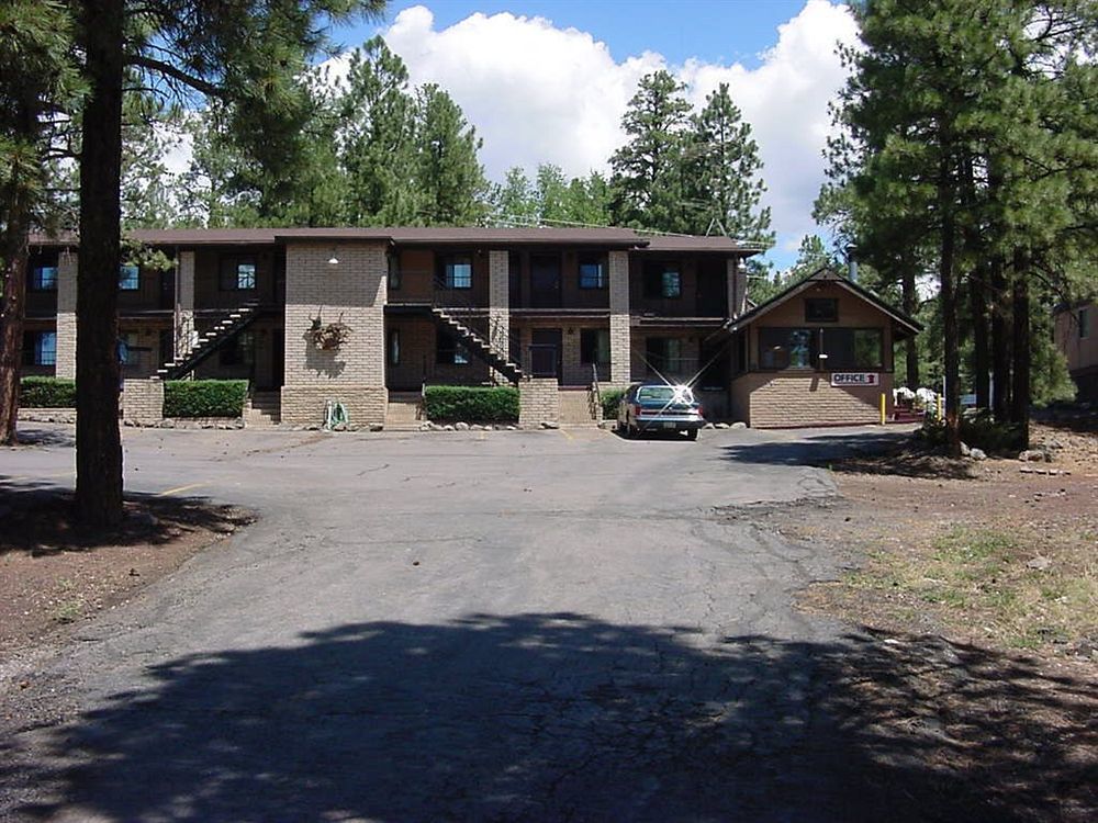 Motel In The Pines Munds Park Kültér fotó